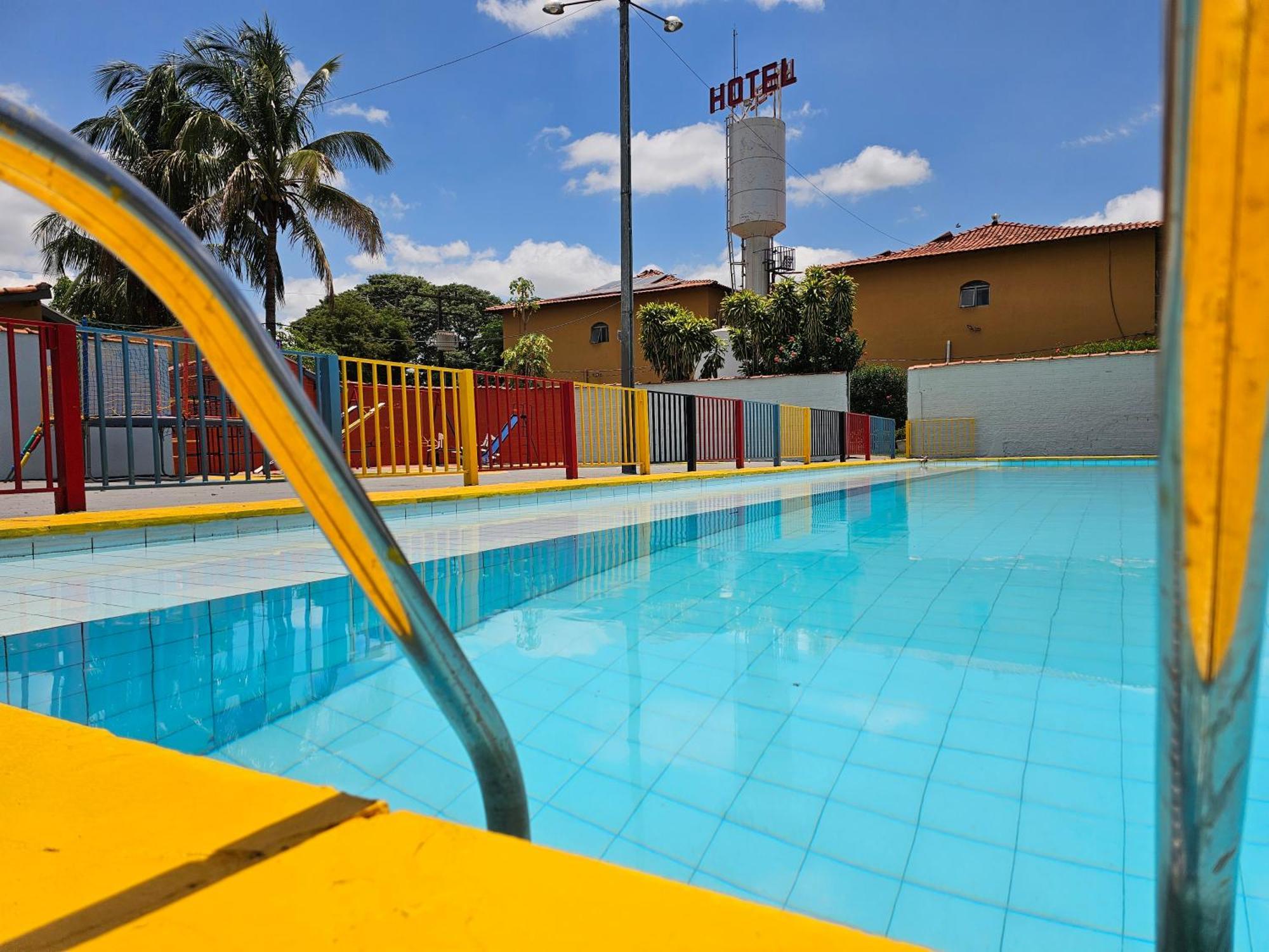 Esplanada Hotel Paraguacu Paulista Εξωτερικό φωτογραφία